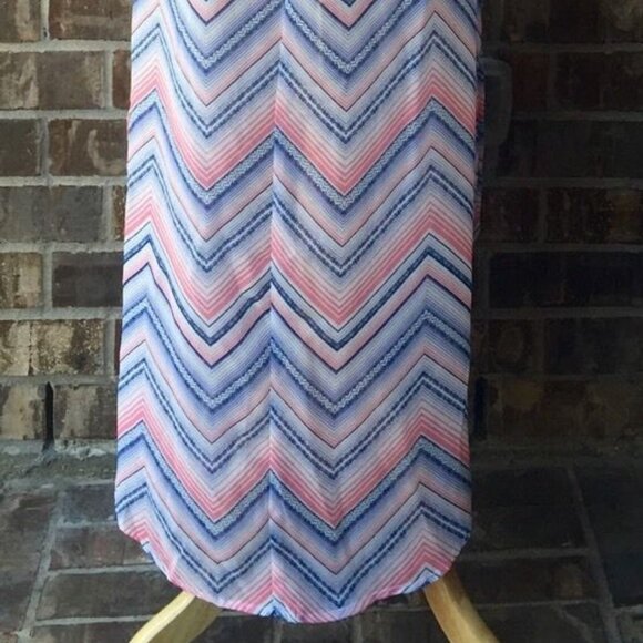 REWIND WOMEN'S SIZE XS DRESS CORAL, WHITE, & BLUE CHEVRON MAXI BEACH PARTY NWT - Picture 8 of 8